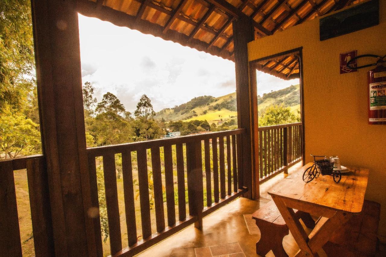 Pousada Refugio Dos Palmares São Bento do Sapucaí Exterior foto
